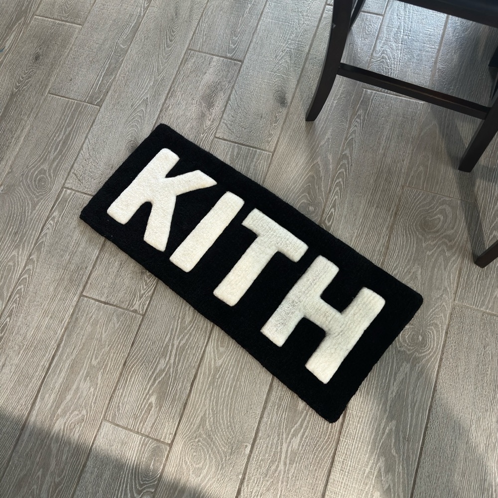 Custom Tufted Rug - Kith Inspired - Picture 4 of 6